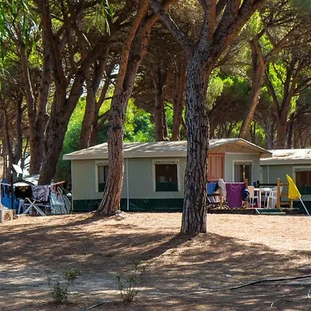Village S'ena Arrubia Parque de Campismo *