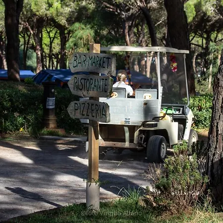 Parque de Campismo Village S'ena Arrubia *